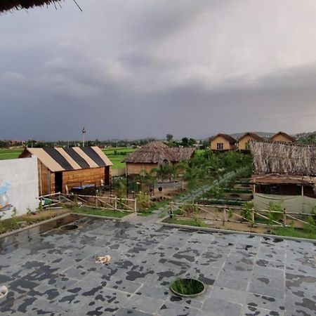 Vanya The Exotic World Resort Hampi Exteriör bild