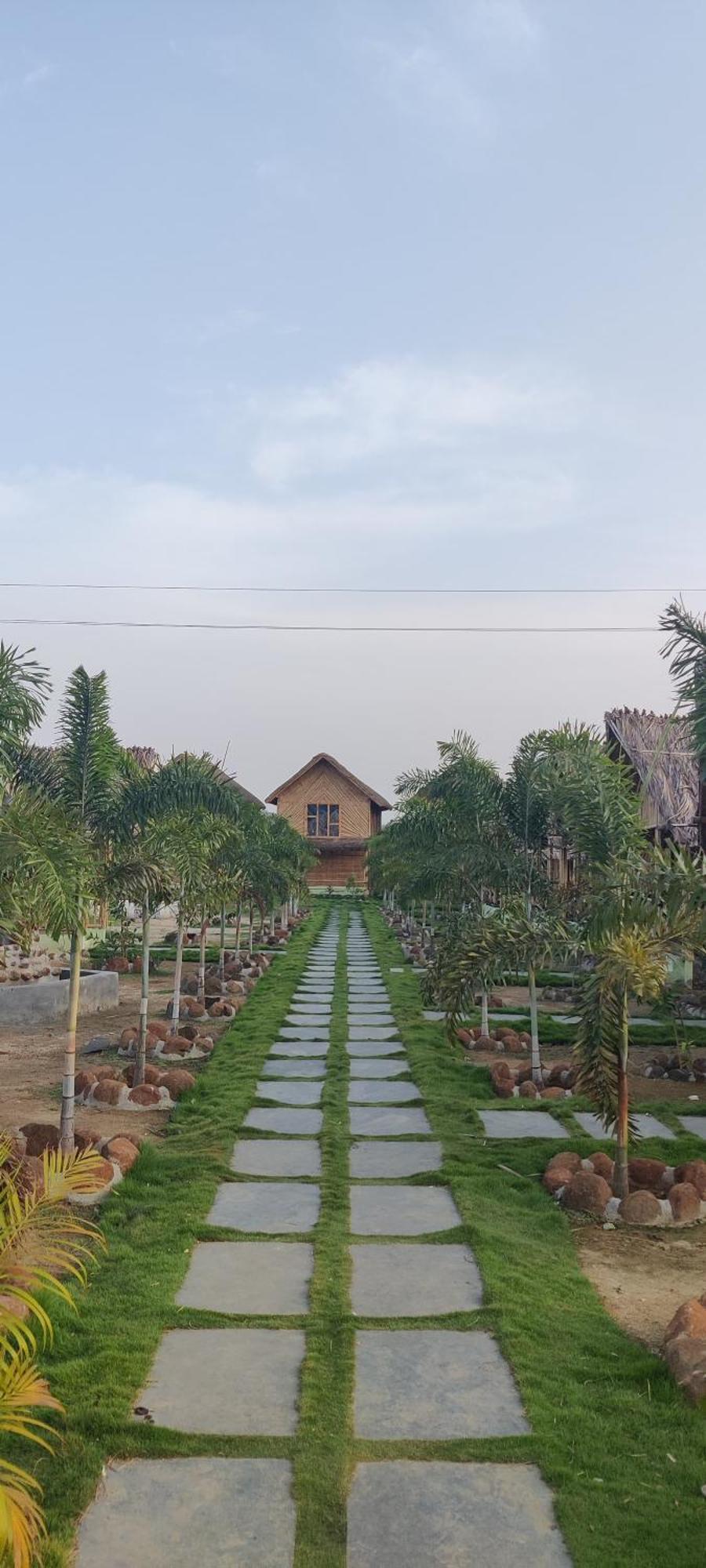 Vanya The Exotic World Resort Hampi Exteriör bild