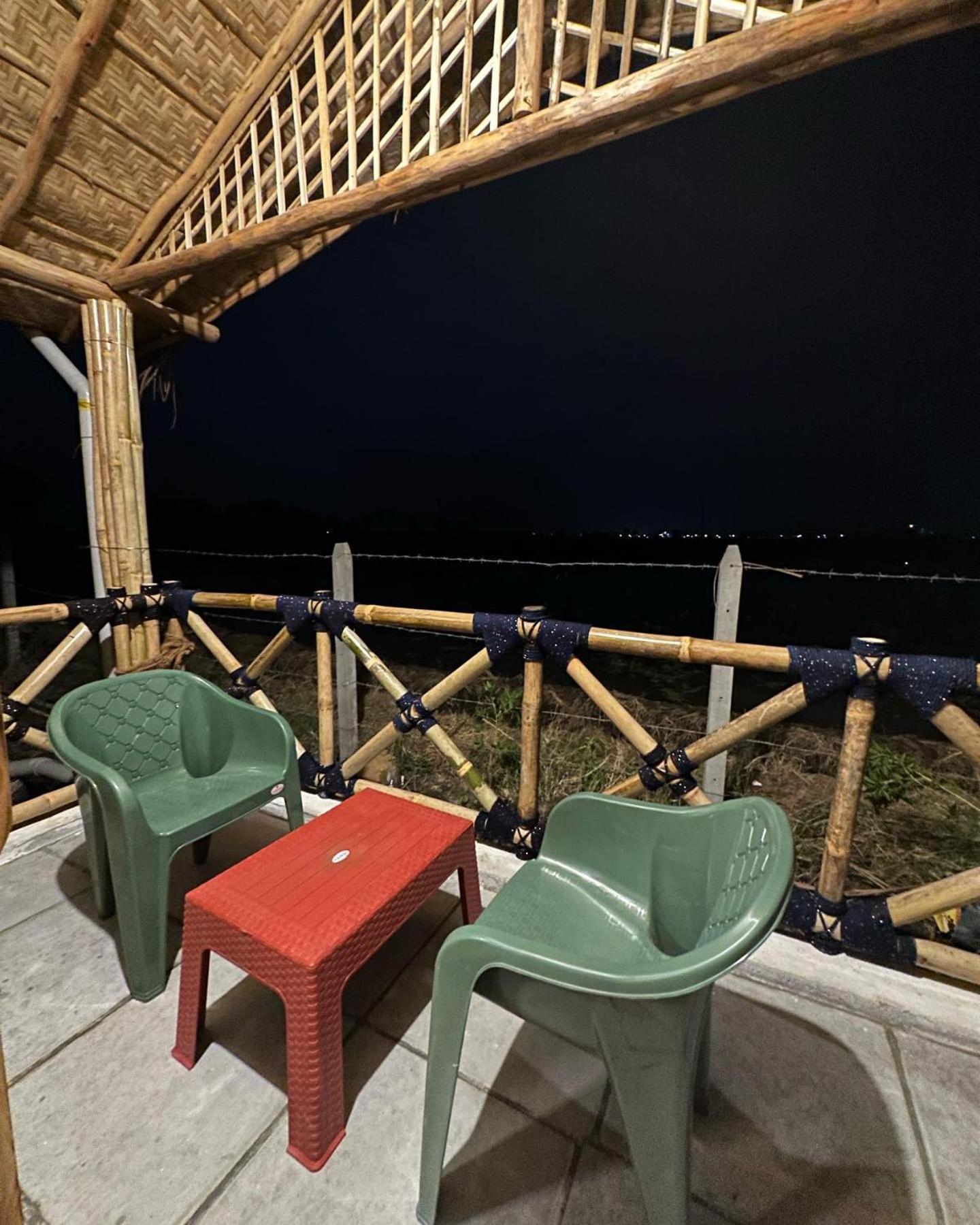 Vanya The Exotic World Resort Hampi Exteriör bild