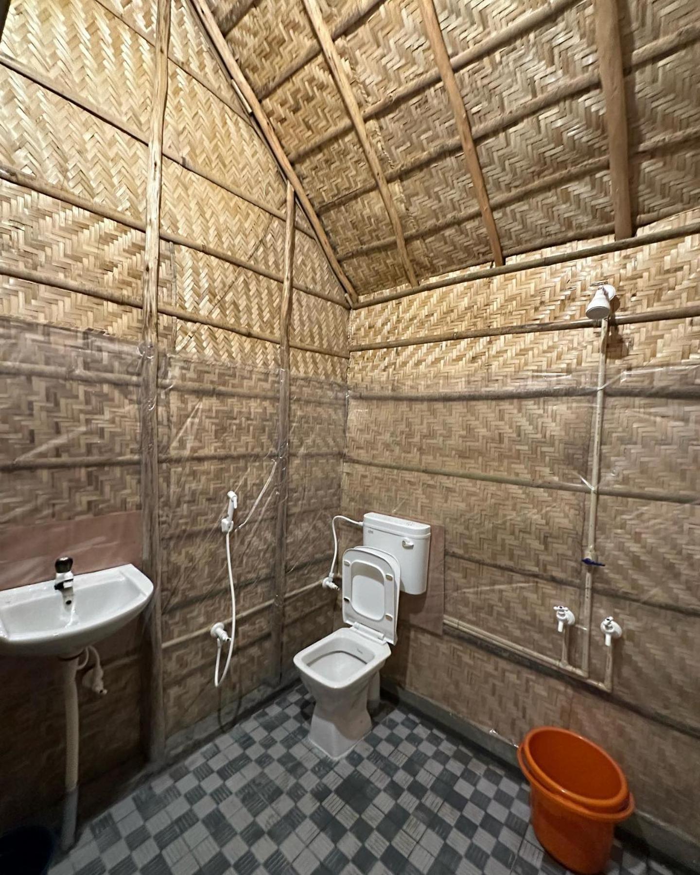 Vanya The Exotic World Resort Hampi Exteriör bild